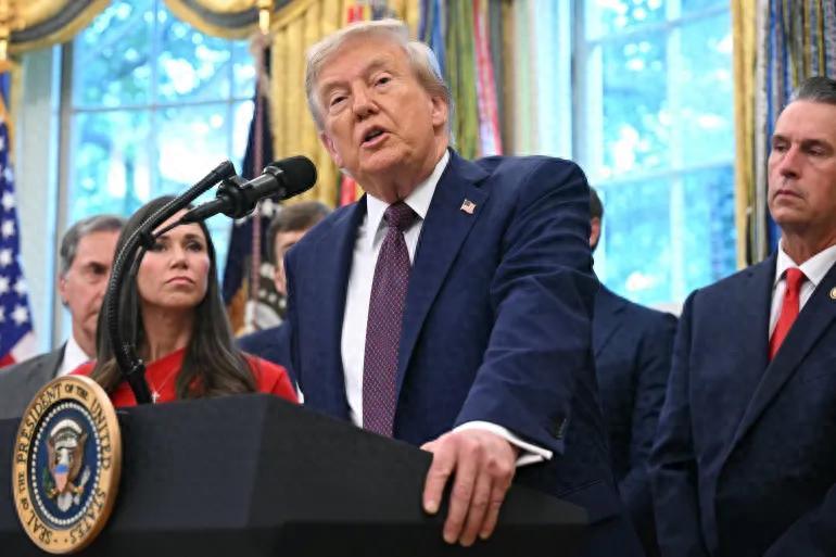 特朗普发文祝愿中国阅兵，并提了个要求，日本等国被惊出一身冷汗